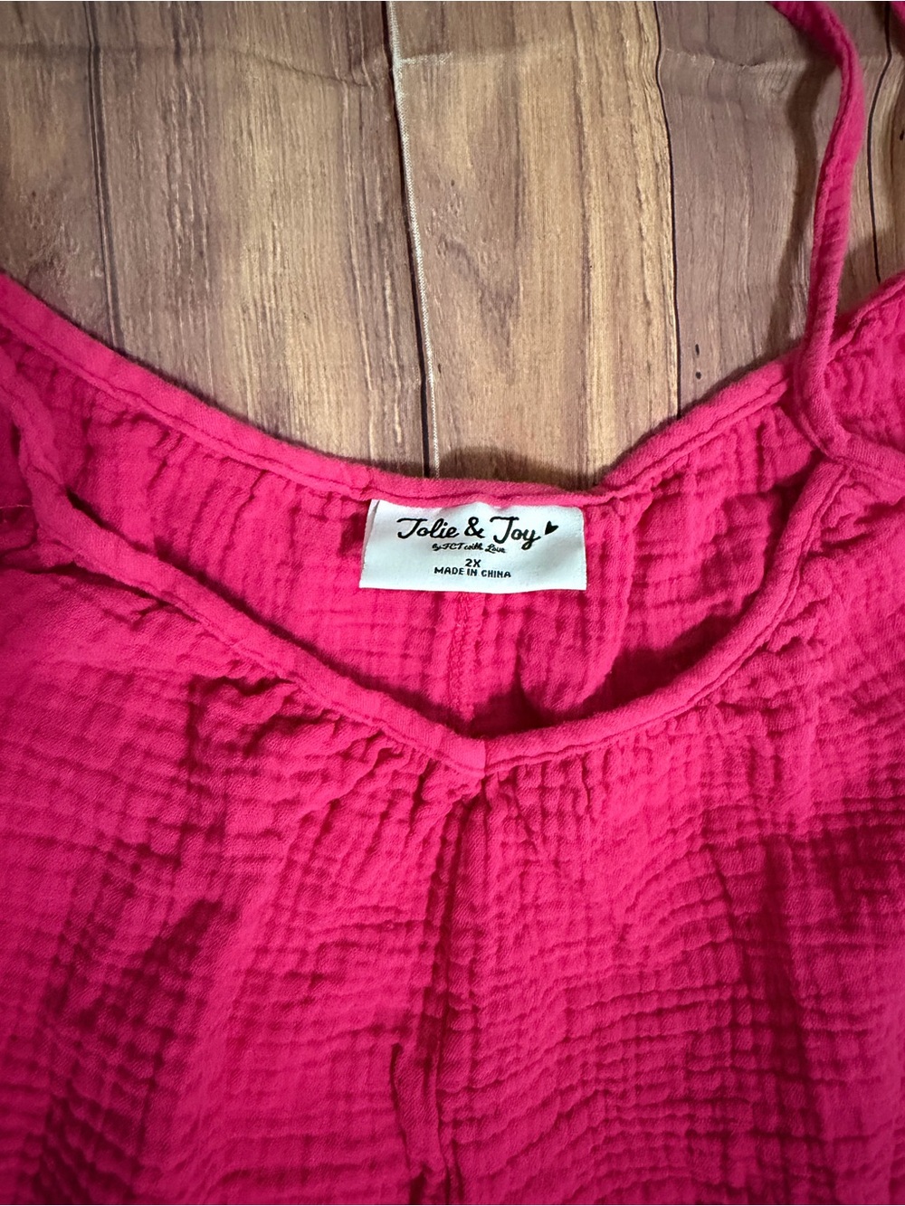 Bright Pink Textured Spaghetti-Strap Camisole - Picture 2 of 4